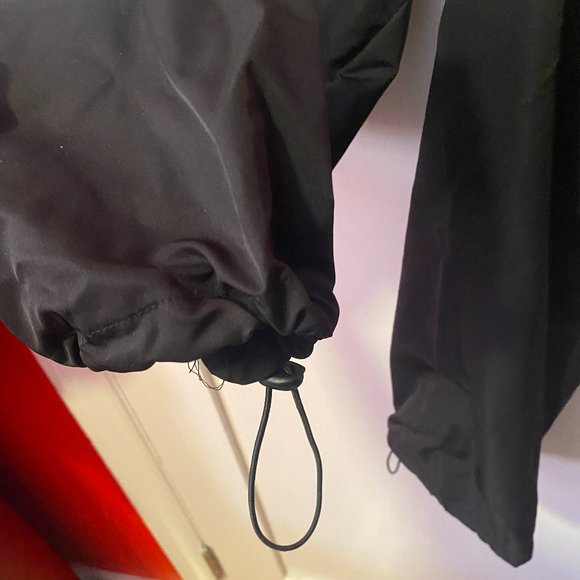 Deconstructed / Cut- out Shorts - Picture 7 of 7